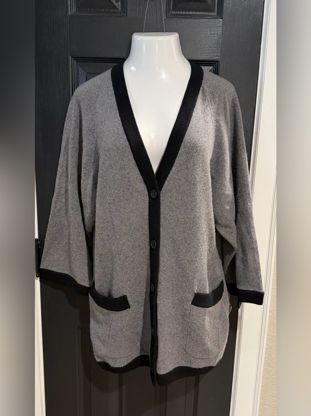 VTG Lyle & Scott 100% Cashmere Gray Cardigan with Black Trim